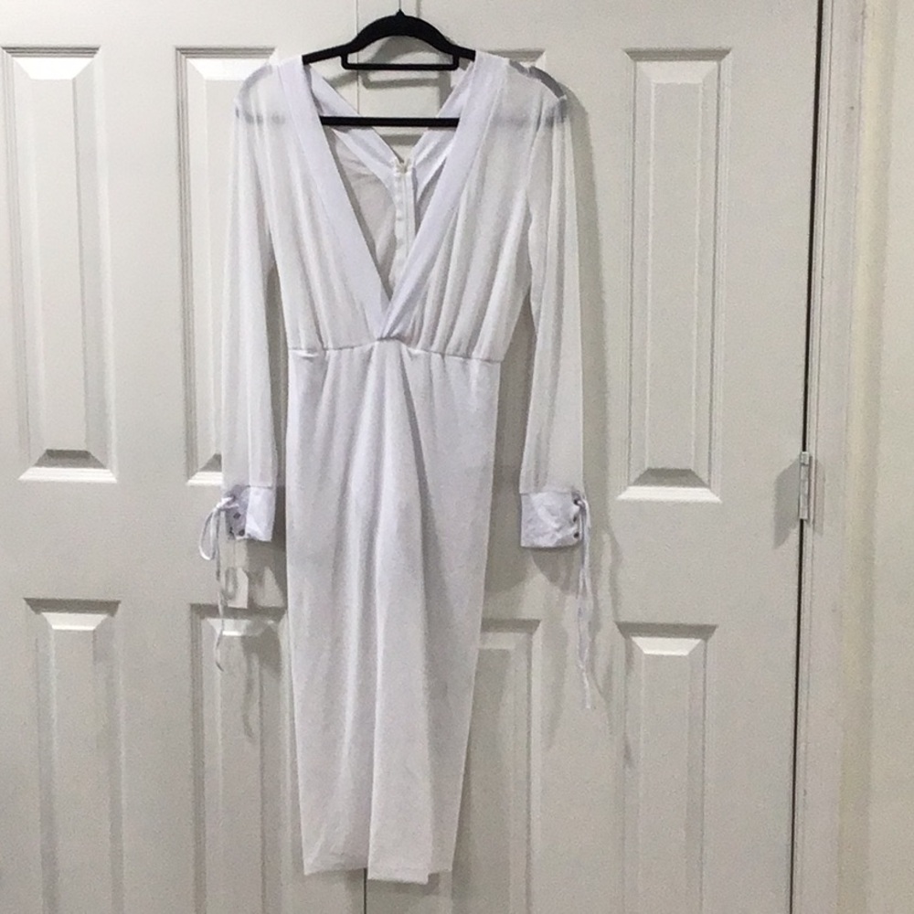 Stylish White V-Neck Dress